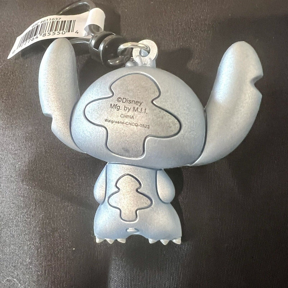 Disney 100 Platinum NEW * Silver Stitch Alien Clip * Blind Bag Monogram Keychain - Picture 6 of 8